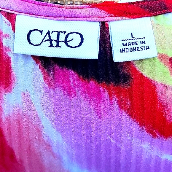 NEW Cato Accordion Pleat, Abstract Print Top with Ruffle Front - Picture 17 of 17